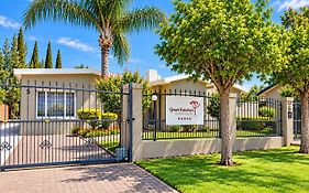 Green Kalahari Guesthouse